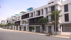 anh-thuc-te-lien-ke-ao-sao