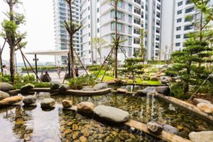 Suối tiểu cảnh dạo bộ cho cư dân The Zen