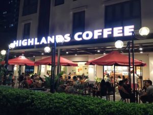 quán highlan cofee gamuda mở đến mấy giờ