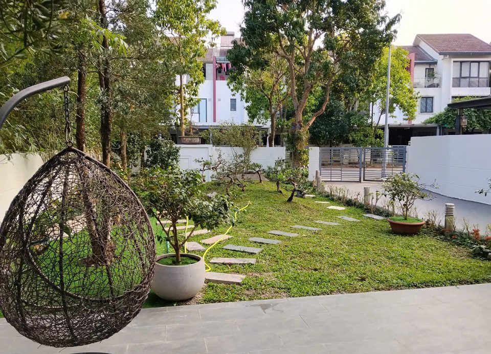 bán biệt thự sân vườn gamuda gardens